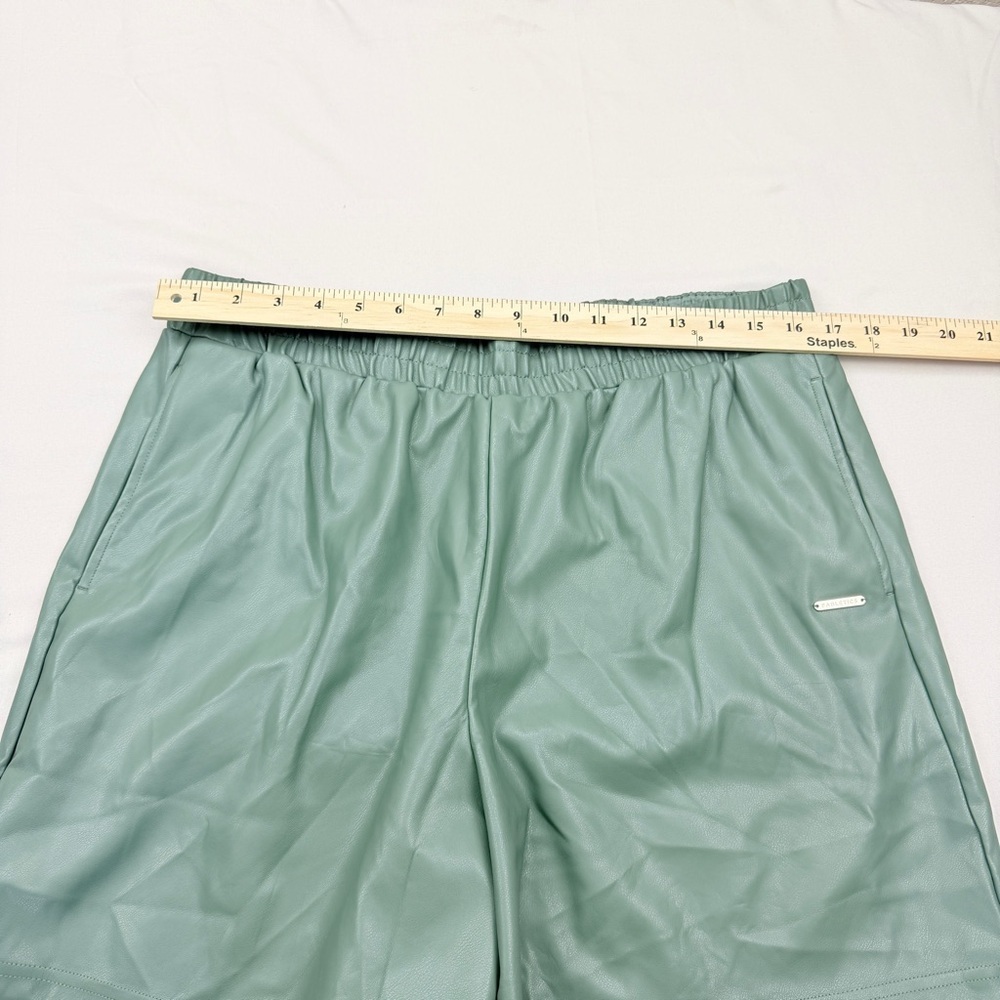 Fabletics Vegan Leather Women's High Waist Smoke Green Shorts - Picture 4 of 11